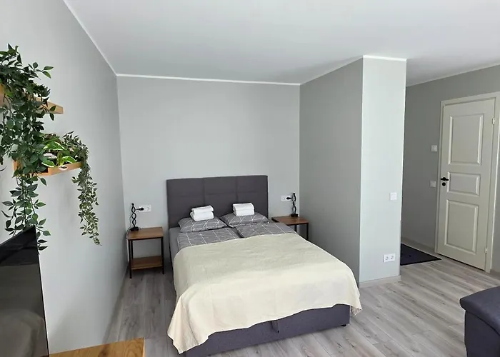 Charming Seaside Escape Apartment Parnu